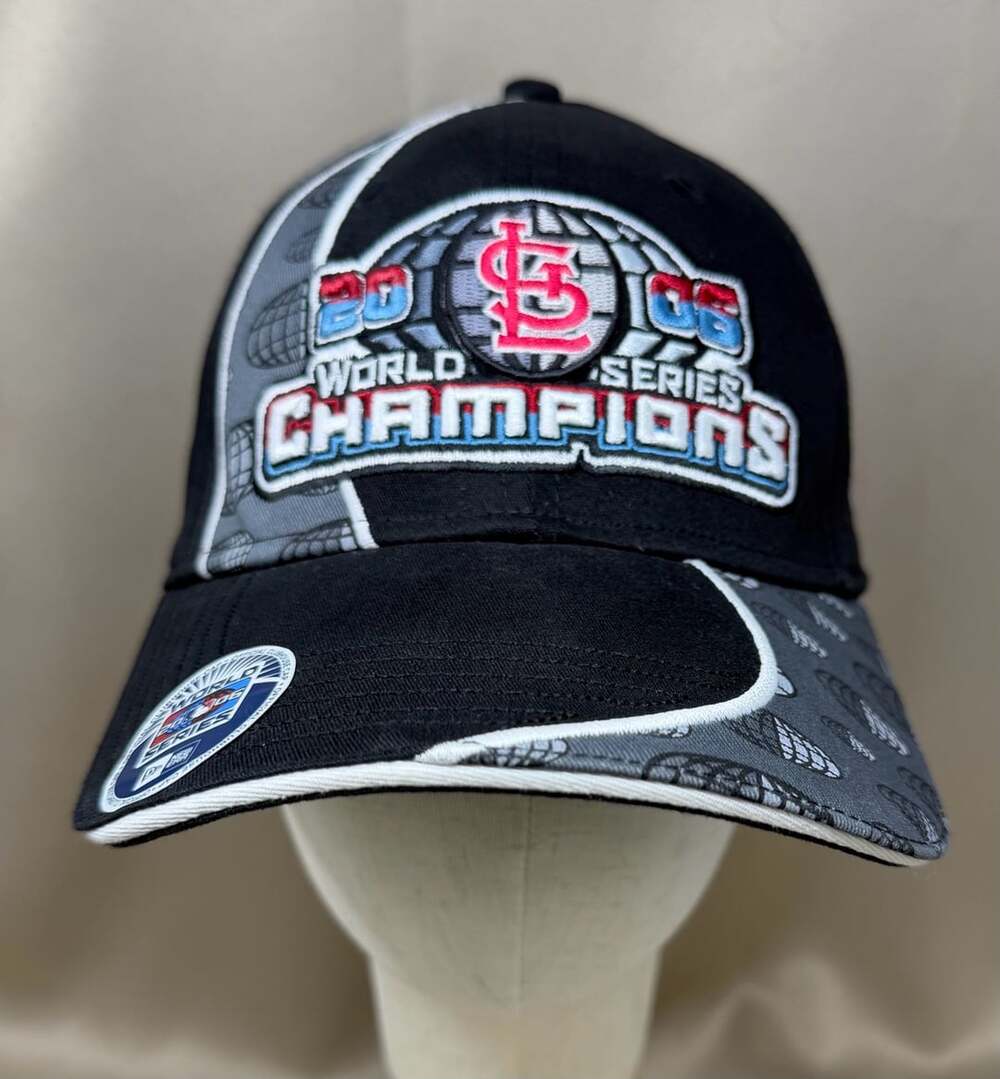 New Era St. Louis Cardinals 2006 World Series Champions Hat Cap